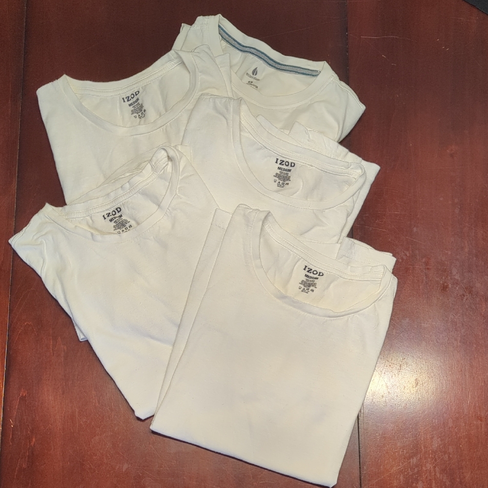 Izod White Mens' Short Sleeve Tees - Size M, 5 Shirt Lot